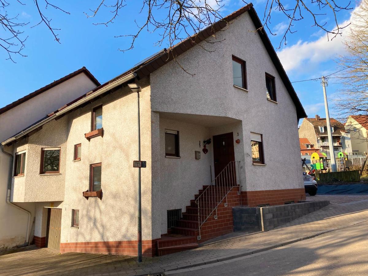 Apartments Rhona III Und IV Neunkirchen City Exterior foto